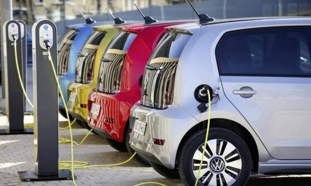 «Κινούμαι Ηλεκτρικά ΙΙ»: Πότε ανοίγει το πρόγραμμα - Πόσο είναι το ποσό επιδότησης