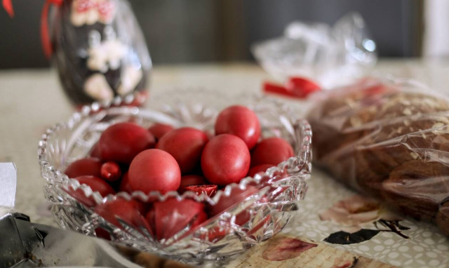 Άρση των μέτρων: Χάνουμε την Καθαρά Δευτέρα, κερδίζουμε το Πάσχα στο χωριό