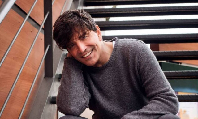 Σάκης Ρουβάς