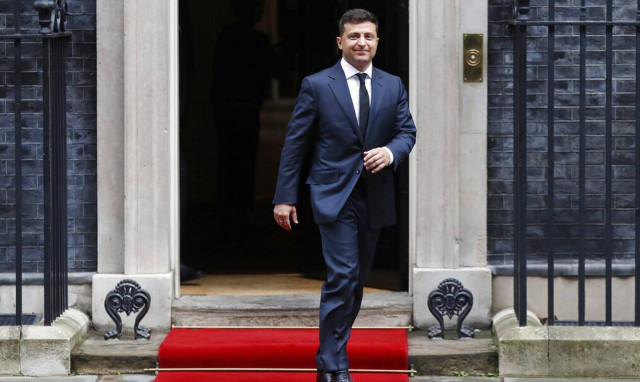 Ουκρανία: Ο Ζελένσκι προσκαλεί τον Μπάιντεν να επισκεφθεί το Κίεβο