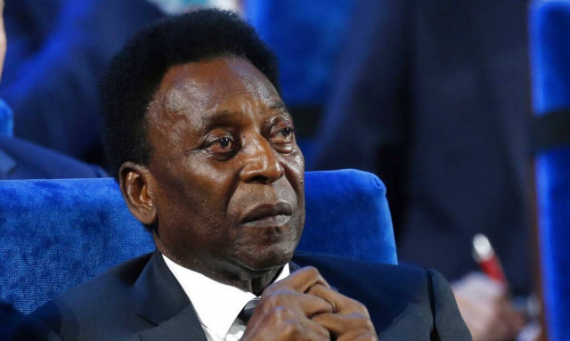 Επέστρεψε στο νοσοκομείο ο Πελέ: Συνέχισε τη θεραπεία του, βλέποντας Super Bowl