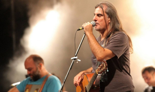 Πυξ Λαξ: Ραγδαίες εξελίξεις στο θέμα με τον ντράμερ  - Τι αναφέρει ο δικηγόρος της κοπέλας