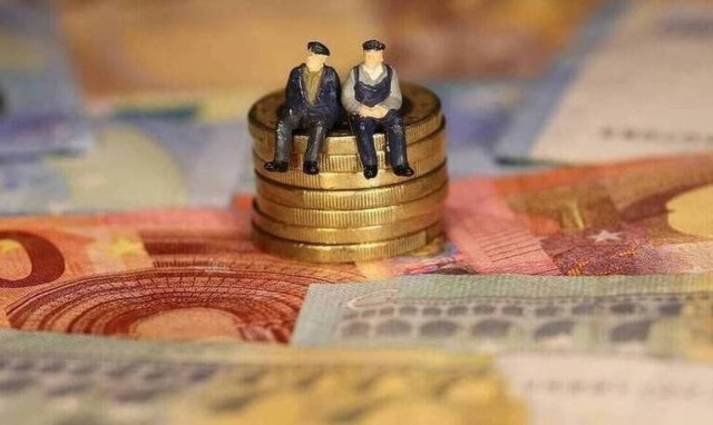 Συντάξεις Μαρτίου 2022: Πότε θα πιστωθούν - Αναλυτικά ανά ταμείο