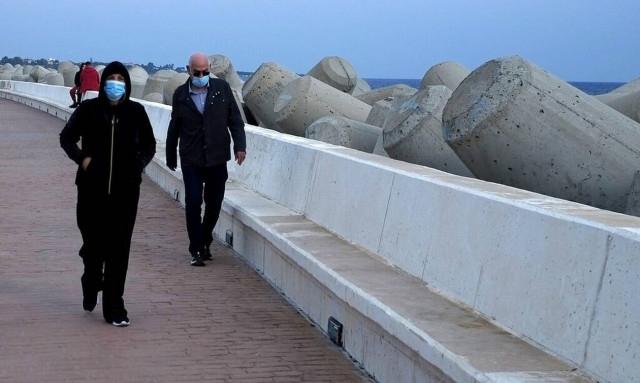 Κορονοϊός στην Κύπρο: Τρεις νεκροί και 2.646 κρούσματα ανακοινώθηκαν την Τρίτη (15/2)