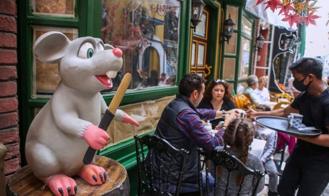 Άρση Μέτρων: Τέλος οι περιορισμοί επιστρέφει η «ελευθερία» - Αυτό είναι το σχέδιο της κυβέρνησης