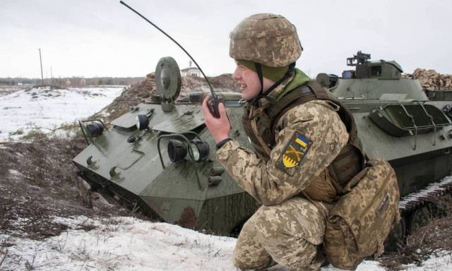 Ουκρανία: Τα lear jets της μεγάλης φυγής - Πλούσιοι επιχειρηματίες φεύγουν «τρέχοντας» από τη χώρα