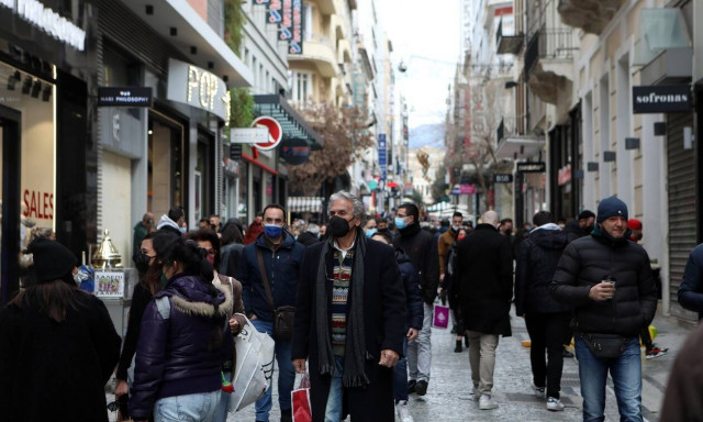 Χαλαρώνουν τα μέτρα από το Σάββατο - «Καμπανάκι» Εξαδάκτυλου στο Newsbomb.gr για τις Απόκριες