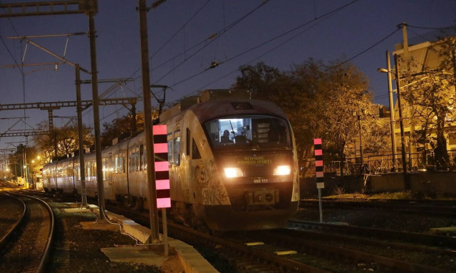 Καθημερινοί πλέον οι λιθοβολισμοί σε αμαξοστοιχίες της ΤΡΑΙΝΟΣΕ