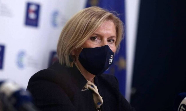 Γκάγκα: Πάμε σε χαλάρωση – Πετάμε μάσκες σε εστίαση και ανοιχτούς χώρους