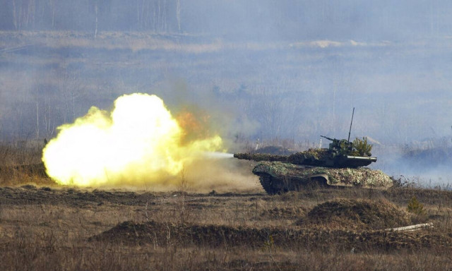 Ουκρανία: Η Ρωσία αυξάνει δυνάμεις στα σύνορα λένε οι ΗΠΑ – Ζελένσκι: Δεν βλέπουμε απόσυρση