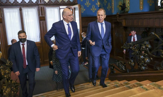 Dendias-Lavrov meeting focuses on important bilateral agenda