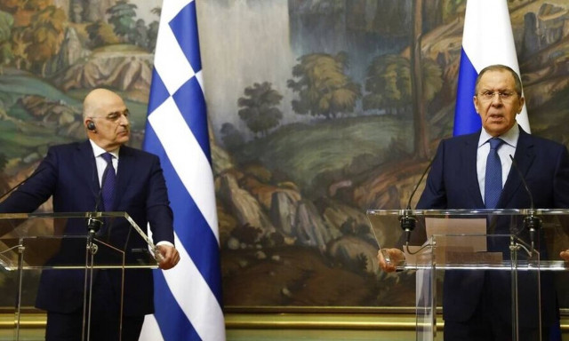 Λαβρόφ: Καπρίτσιο η ένταξη της Ουκρανίας στο ΝΑΤΟ – Δένδιας: Δεν θα έχει νικητή μια σύγκρουση