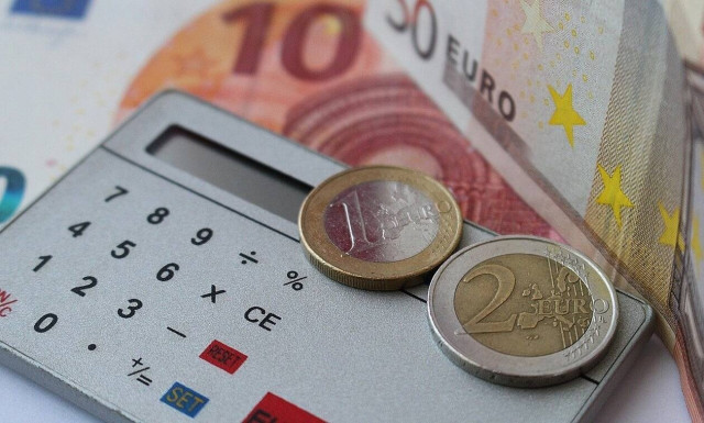 72 δόσεις: Πώς μπορούν οι επιχειρήσεις να ρυθμίσουν τα χρέη που γεννήθηκαν στην πανδημία