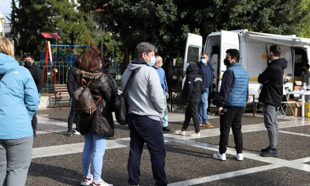 Κορονοϊός: Η γεωγραφική κατανομή των 18.605 κρουσμάτων: 5.929 στην Αττική - 2.016 στη Θεσσαλονίκη