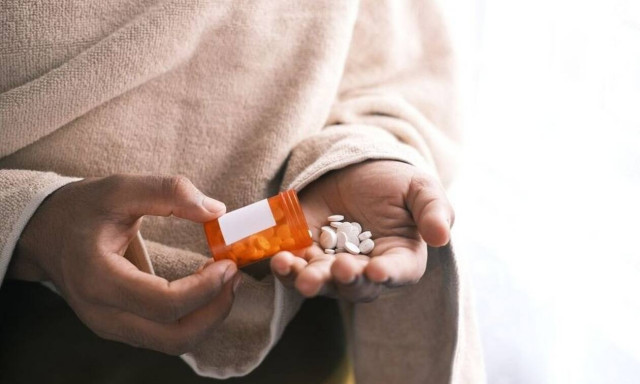 Βόλος: Νεαρή κοπέλα αποπειράθηκε να αυτοκτονήσει παίρνοντας χάπια