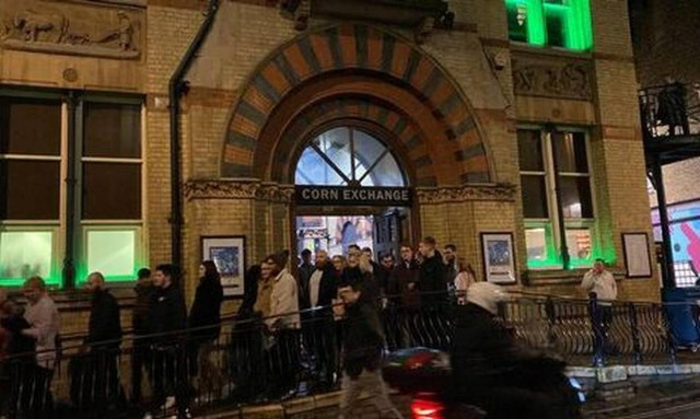 Ολοκαύτωμα: Το σχόλιο του κωμικού Τζίμι Κάρ που προκάλεσε την αντίδραση διαδηλωτών (vid)