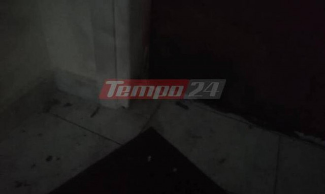 Πάτρα: 34χρονος χτύπησε τη γυναίκα του και έβαλε φωτιά στο διαμέρισμα