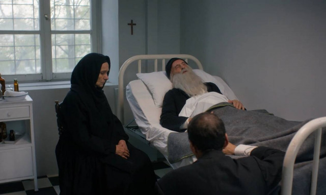 «Άγιος Παΐσιος – Από τα Φάρασα στον Ουρανό»: Η κοίμηση του Αρσένιου, όπως την προφήτεψε (video)