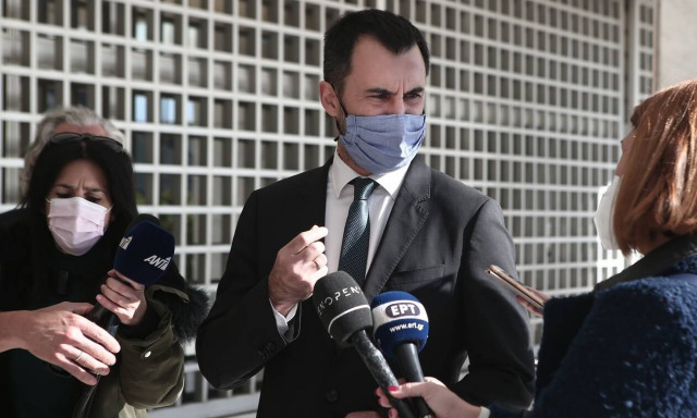 ΣΥΡΙΖΑ-Χαρίτσης: «Η κυβέρνηση έχει αφήσει στην τύχη της την κοινωνία απέναντι στην ακρίβεια»