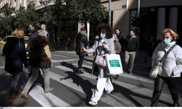 Ζαούτης: «Τέλος οι μάσκες σε εξωτερικούς χώρους»