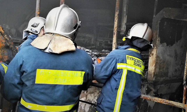 Euroferry Olympia: «Μπαίνουμε σε τούνελ στα τυφλά, είναι άθλος» λένε οι διασώστες της ΕΜΑΚ