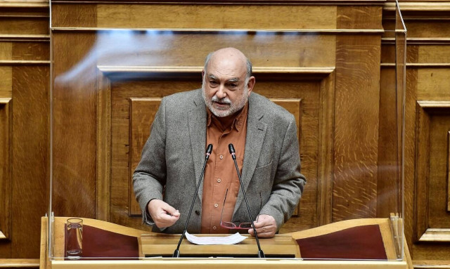 Ποιος είναι ρε παιδιά αυτός ο Συρμαλένιος;