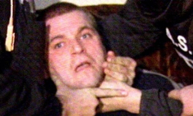 Σαν σήμερα το 2000 η αστυνομία συνέλαβε τον Κώστα Πάσσαρη