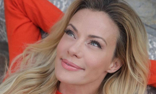 Ζέτα Μακρυπούλια: Το «καυτό» βίντεο που έχει ξεχάσει και η ίδια