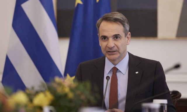 PM Mitsotakis in Romania: EU should introduce urgent support measures for households and businesses