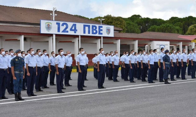 Προωθούνται διαδικασίες για την πρόσληψη 1.000 ΟΒΑ στις Ένοπλες Δυνάμεις το 2022