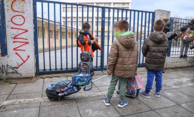 Κρούσματα σε παιδιά: Έφτασαν τα 40.163 σε μια εβδομάδα – Στο 1.88% η θετικότητα στην Ελλάδα