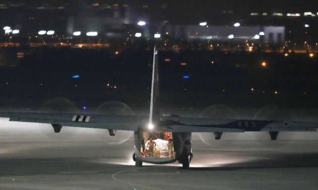 H Ουκρανία κλείνει τρία αεροδρόμια - Η Ρωσία κλείνει τμήμα του εναέριου χώρου κοντά στα σύνορα