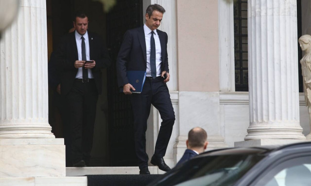 Πόλεμος στην Ουκρανία: Χωρίς τον Νίκο Δένδια συνεδριάζει το ΚΥΣΕΑ