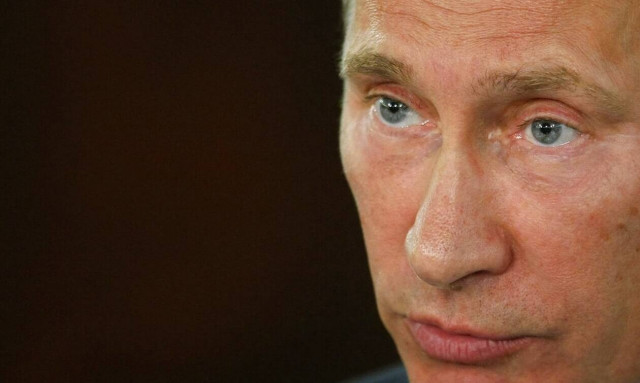 Πόλεμος Ουκρανία: Ποιους πλήρωνε τόσα χρόνια ο Πούτιν και σε ποιους έδινε δουλειά;