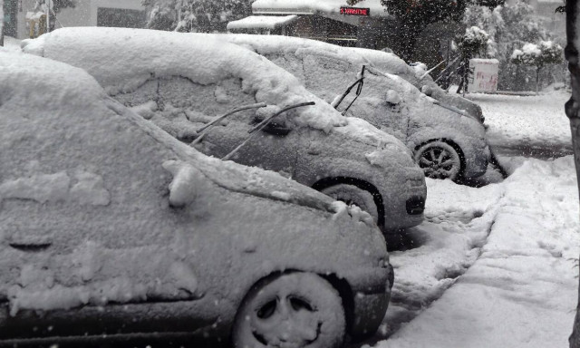 Αρναούτογλου: Επιδείνωση του καιρού με χιόνια - «Θα το στρώσει και χαμηλά»