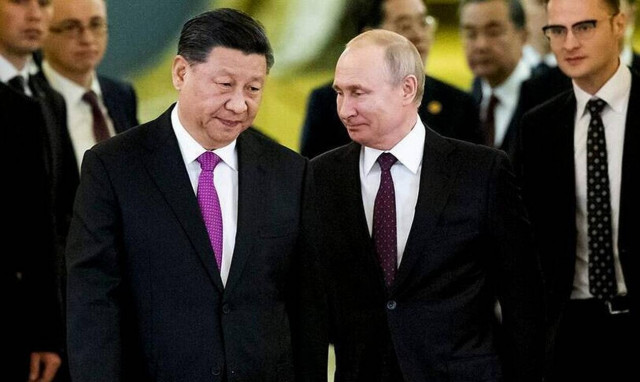 Τα «νταούλια» πλέον δεν τα βαράει η Δύση – Ο Πούτιν σφυρηλατεί άξονα Ρωσίας και Κίνας