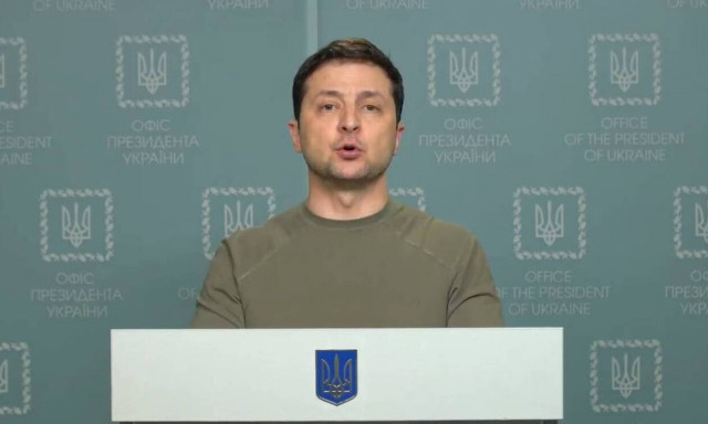 Πόλεμος στην Ουκρανία: Το δραματικό διάγγελμα Ζελένσκι – «Μας άφησαν μόνους, είμαι ο νο1 στόχος»