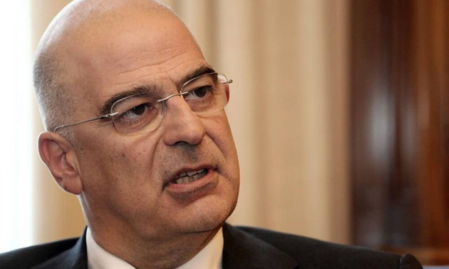 Πόλεμος στην Ουκρανία - Νίκος Δένδιας: «Οδύνη για τον θάνατο δύο ομογενών»