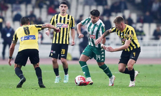 Ντέρμπι στη Super League, τελικός στο League Cup Αγγλίας