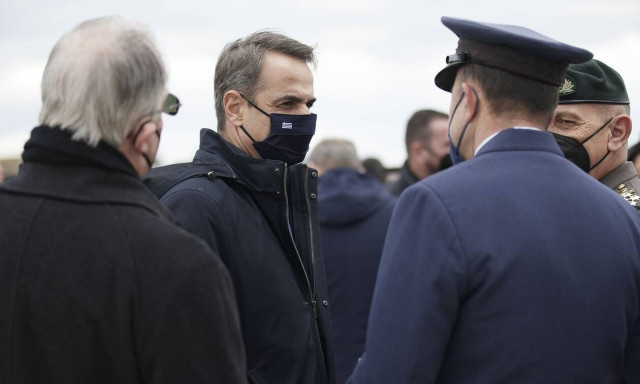 Greece sending defense, medical supplies to Ukraine following decision by PM