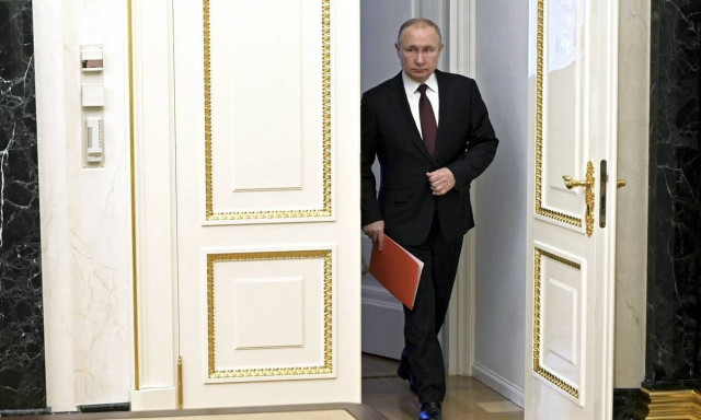 Πόλεμος Ουκρανία: Ο τοίχος της διαπραγμάτευσης και οι πυρηνικές απειλές