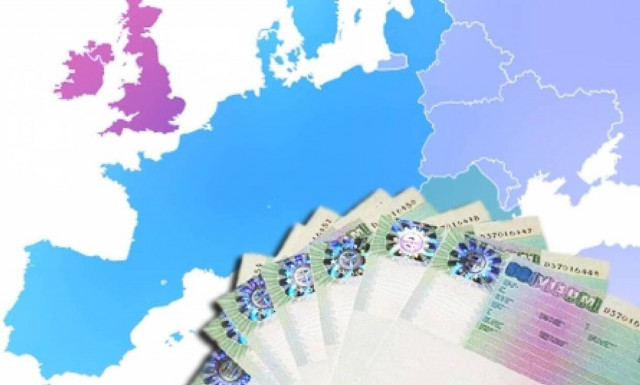 Αναστέλλονται οι άδειες διαμονής Ρώσων επενδυτών στην Ελλάδα