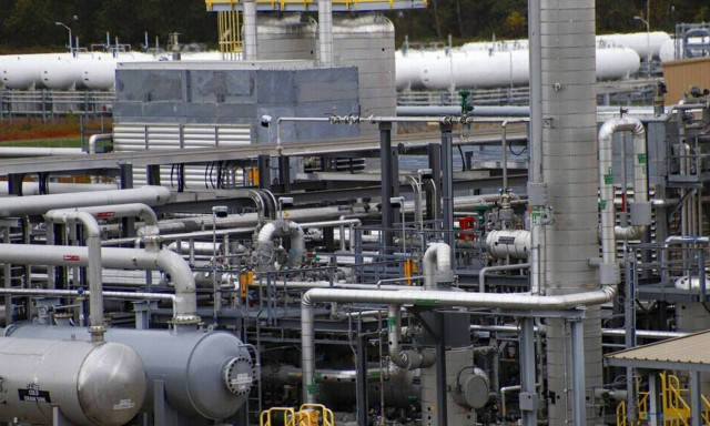 Τρενάκι του τρόμου οι τιμές του φυσικού αερίου – Εκτινάχθηκαν έως και 30% στο άνοιγμα των συναλλαγών