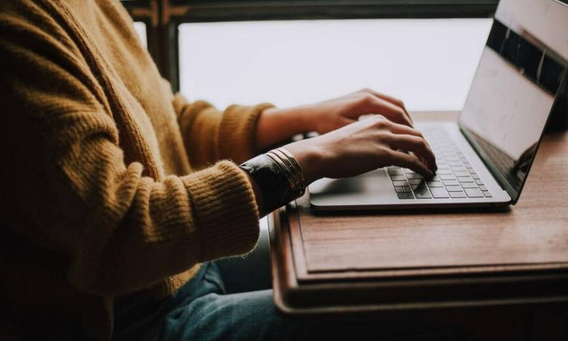 ΑΣΕΠ 2Κ/2022: H προκήρυξη για 473 μόνιμες θέσεις στο υπουργείο Μετανάστευσης και Ασύλου