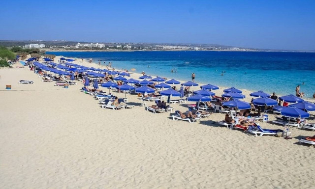 Πόλεμος στην Ουκρανία: Tεράστιο πλήγμα στον τουρισμό ελεύθερης Αμμοχώστου