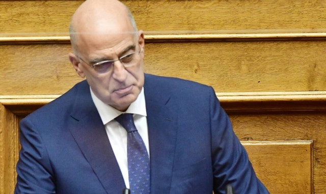 Απαντήσεις Δένδια σε Κατρίνη και Τσίπρα: Κανένα θέμα με τον πρωθυπουργό