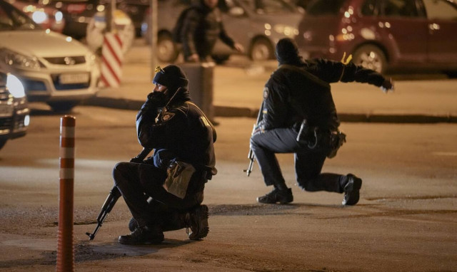 Έλληνας κάτοικος Κιέβου στο Newsbomb.gr: Φοβόμαστε μην μας συμβεί ό,τι συνέβη στο Χάρκοβο