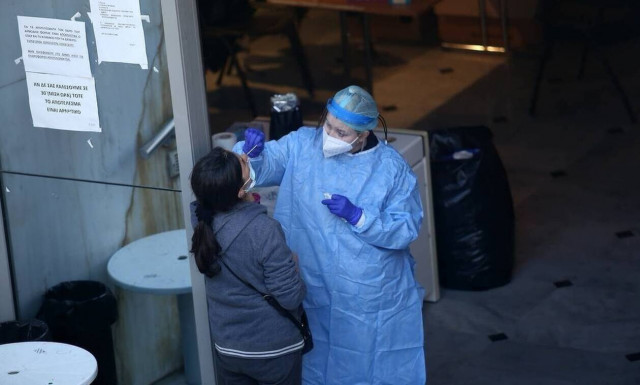 ΕΟΔΥ: Πού θα γίνονται δωρεάν rapid test την Πέμπτη (3/3)