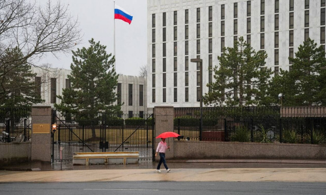 Η Ρωσία απαγορεύει τις πληρωμές κουπονιών ομολόγων αξίας 29 δισ. δολαρίων