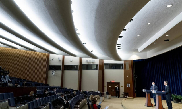 Πόλεμος στην Ουκρανία: Έκτακτο Συμβούλιο Υπουργών Εξωτερικών την Παρασκευή στις Βρυξέλλες